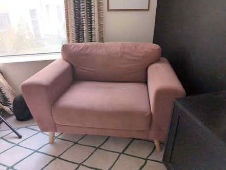 Photo of free Pink velvet loveseat sofa / large armchair (Seven Dials BN1) #4