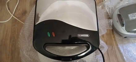 Photo of free sandwich maker in perfect condition (Allerton L18) #1