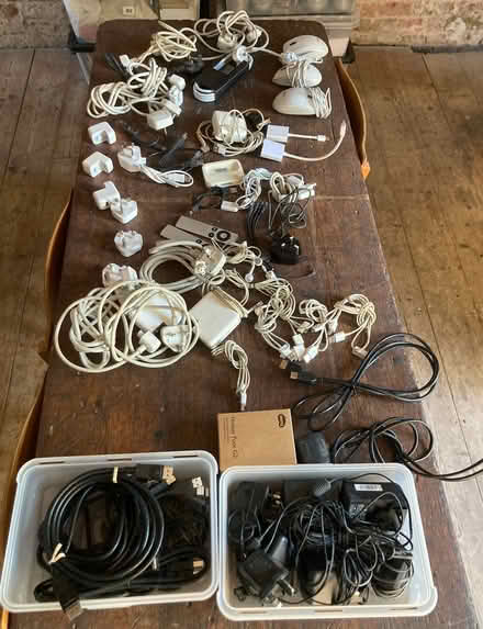 Photo of free Assorted Apple Computer Accessories (Hastings TN35) #2