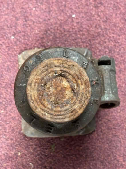 Photo of free Hydraulic jack (Lake & Elliot) (Stanley PH1) #1
