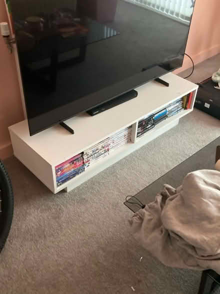 Photo of free TV Cabinet (Kidbrooke SE3 9SU) #2