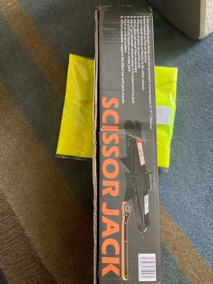 Photo of free Car scissors Jack (Chorlton M21) #1