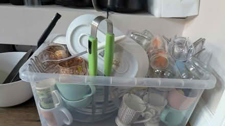Photo of free Miscellaneous kitchen stuff (Earlsfield SW18) #1