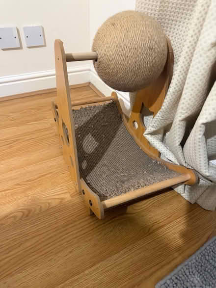 Photo of free Cat tree and some accessories (Deptford SE8) #3