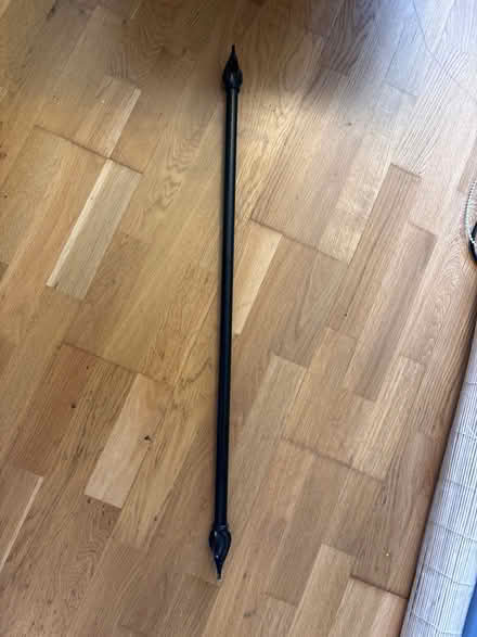 Photo of free Expandable curtain rod (Chesser EH14) #1