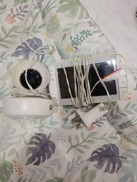 Photo of free Range of baby/toddler items (S8) #2