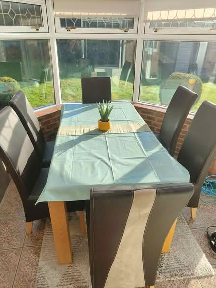 Photo of free Dining table (Bromsgrove B61) #3