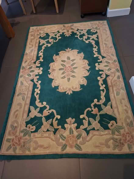 Photo of free Chinese Wool rug (Neithrop OX16) #1