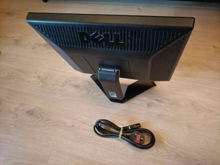 Photo of free Dell Monitor (Preston Park area BN1) #2