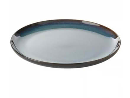 Photo of free IIea Gladelig plates (West Village by 10 Downing St) #1