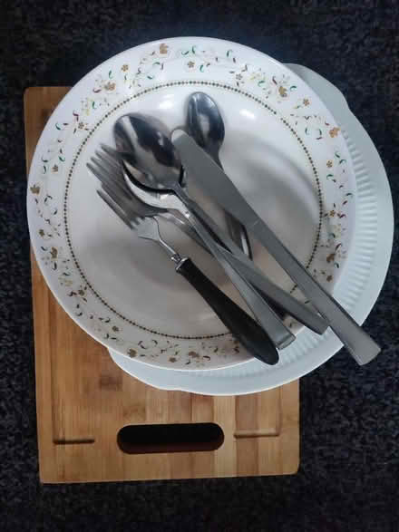 Photo of free Assorted Kitchen Items (Highfield HP2) #2