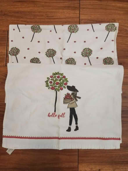Photo of free 2 autumn hand towels (King Farm) #1