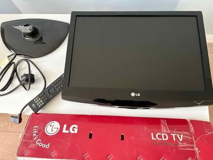 Photo of free LG tv 22 inch faulty switch (Bridlington) #1