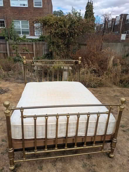 Photo of free King sized bed and mattress (Skaters' Meadow CB3) #4