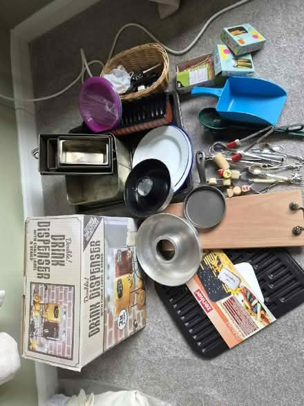 Photo of free Kitchenware (Whitfield CT16) #1