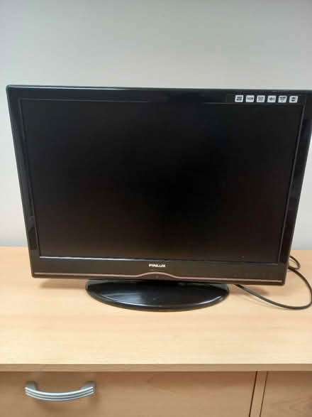 Photo of free Screen (Stockland Green B23) #1