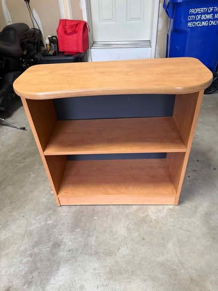 Photo of free Executive desk set (Bowie) #4