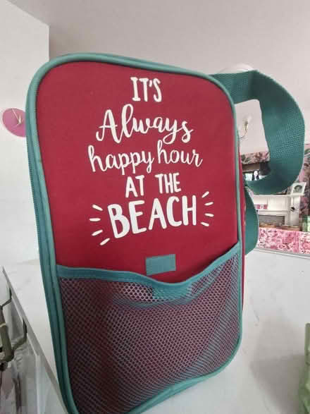 Photo of free Cool bag for bottles (Streatham SW16) #1