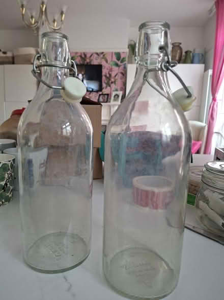 Photo of free water bottles (Streatham SW16) #1