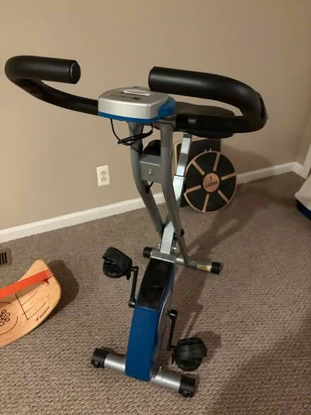 Photo of free Foldable exercise bike (Near Seven Mile and Farmington) #1