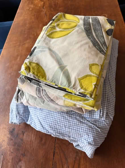 Photo of free Bed linen and towels. (Old Road OX3) #2