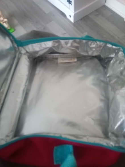 Photo of free Peppa Pig Lunch bag (Belle Isle LS10) #2