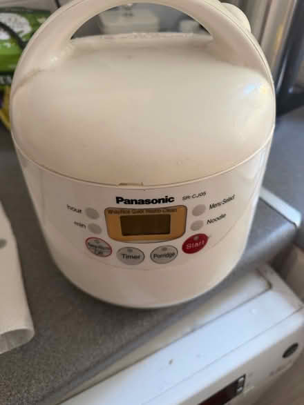Photo of free Rice cooker (Deptford SE8) #1