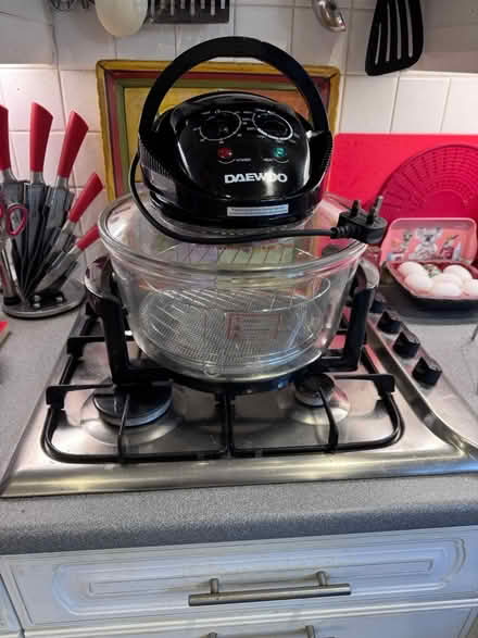 Photo of free Air Fryer (Surbiton KT6) #2
