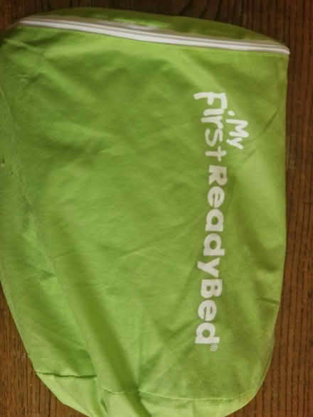 Photo of free Children's blow up bed and sleeping bag (Camden Square NW1) #2