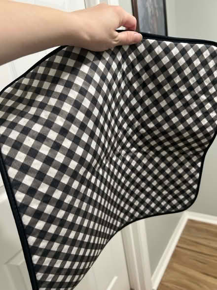 Photo of free Dish drying mat (Newington Forest) #1