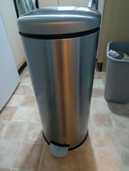 Photo of free Pedal bin (Patcham BN1) #1