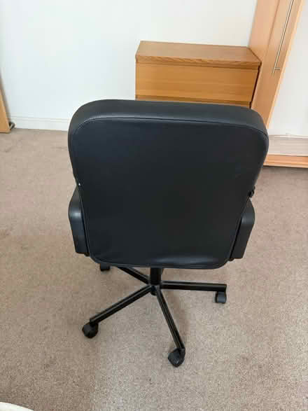 Photo of free Desk chair (West Hampstead) #3