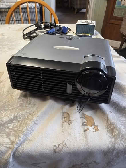 Photo of free VGA Projector (Tardebigge, B97) #1