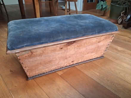 Photo of free Ottoman (Wheatley OX33) #1
