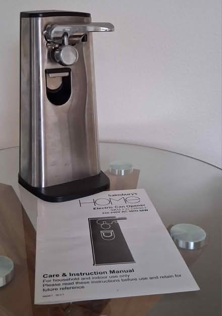 Photo of free Electric tin can opener (Cippenham SL1) #1