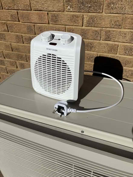 Photo of free small fan heater - PROJECT - needs reassembly (West Marina TN38) #1
