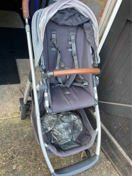Photo of free Uppababy cruz Pram (Off blackhorse lane SG4 9) #3
