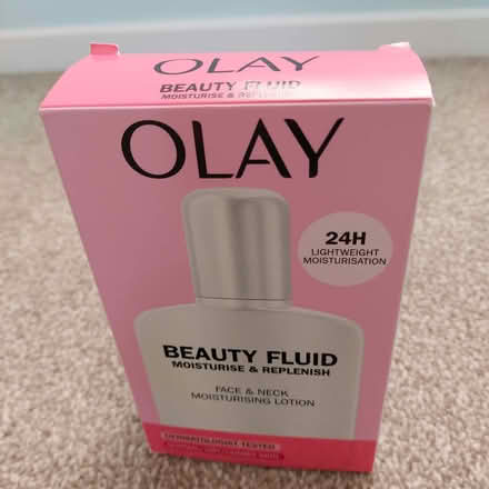 Photo of free Olay beauty fluid face & neck moisturising lotion (Pontefract WF8) #2