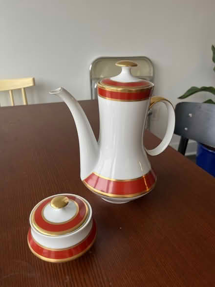 Photo of free Coffee/Tee Set (Logan Circle) #1