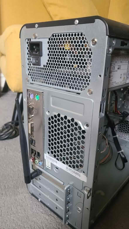 Photo of free CPU tower Zoostorm + motherboard (Kilburn NW2) #4