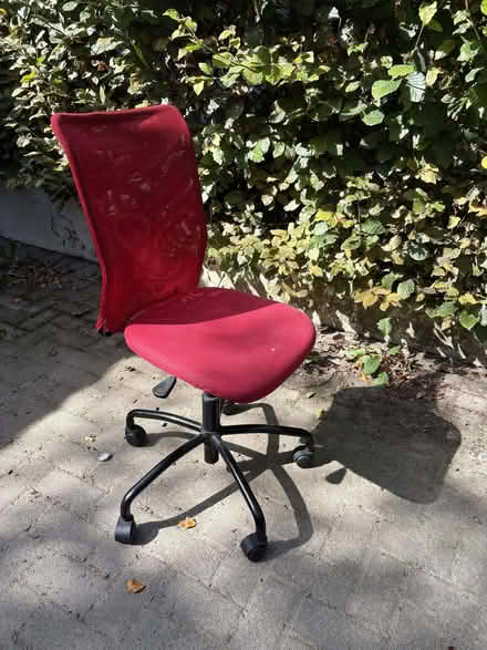 Photo of free Office chair (Jordans HP9) #2
