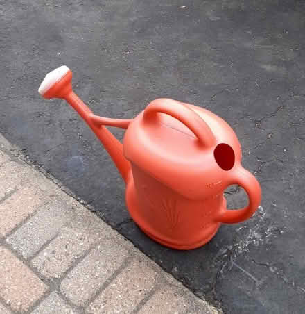 Photo of free Watering can (Hiawatha Park) #1