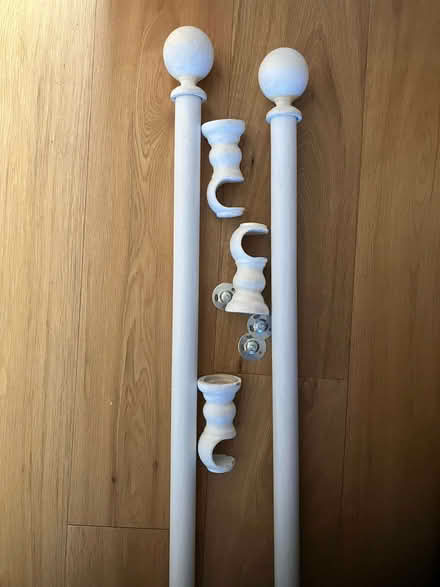 Photo of free Curtain pole (Dudbridge GL5) #1