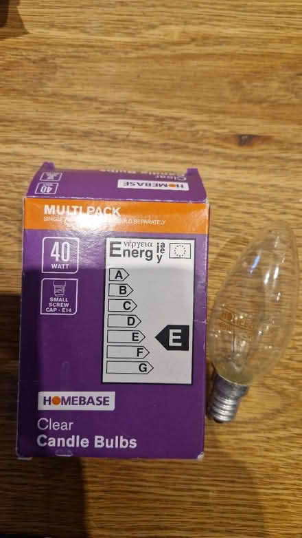 Photo of free Pair candle bulbs (Central Leamington Spa CV31) #1