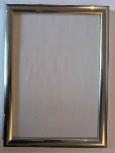 Photo of free Picture frame (Chesham HP5) #1
