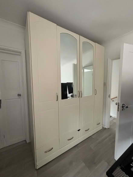 Photo of free Wardrobe (AL10 0HS) #1