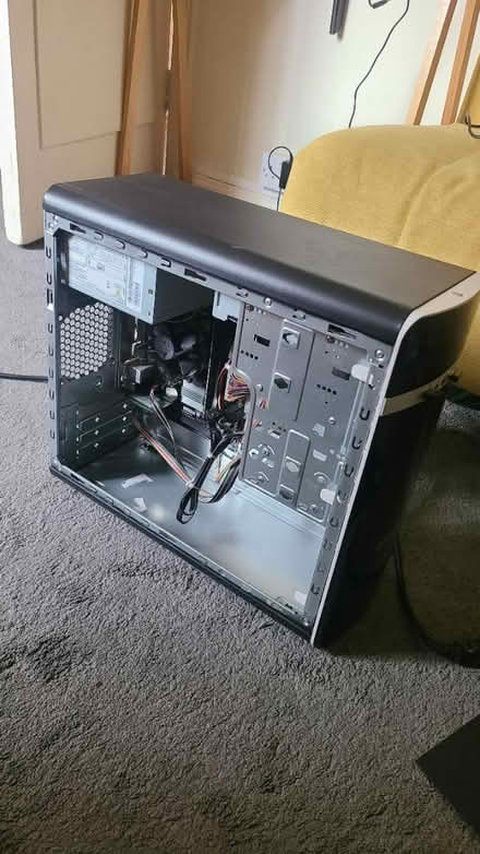 Photo of free CPU tower Zoostorm + motherboard (Kilburn NW2) #3