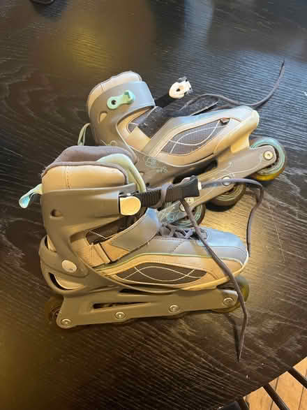 Photo of free Size 6 / EU 39.5 Oxelo Rollerblades and protective gear (North Cricklewood NW2) #1