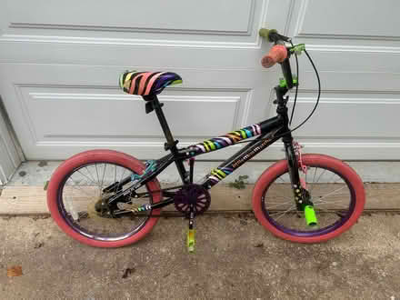 Photo of free Girls bike (Brookeville -Georgia/Gold Mine) #2