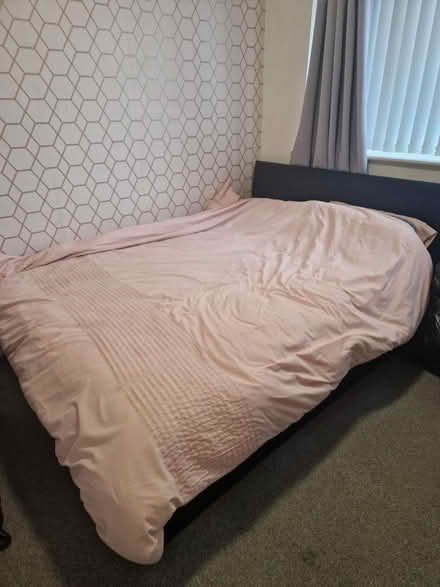 Photo of free Double bed with matress (oldham) #1
